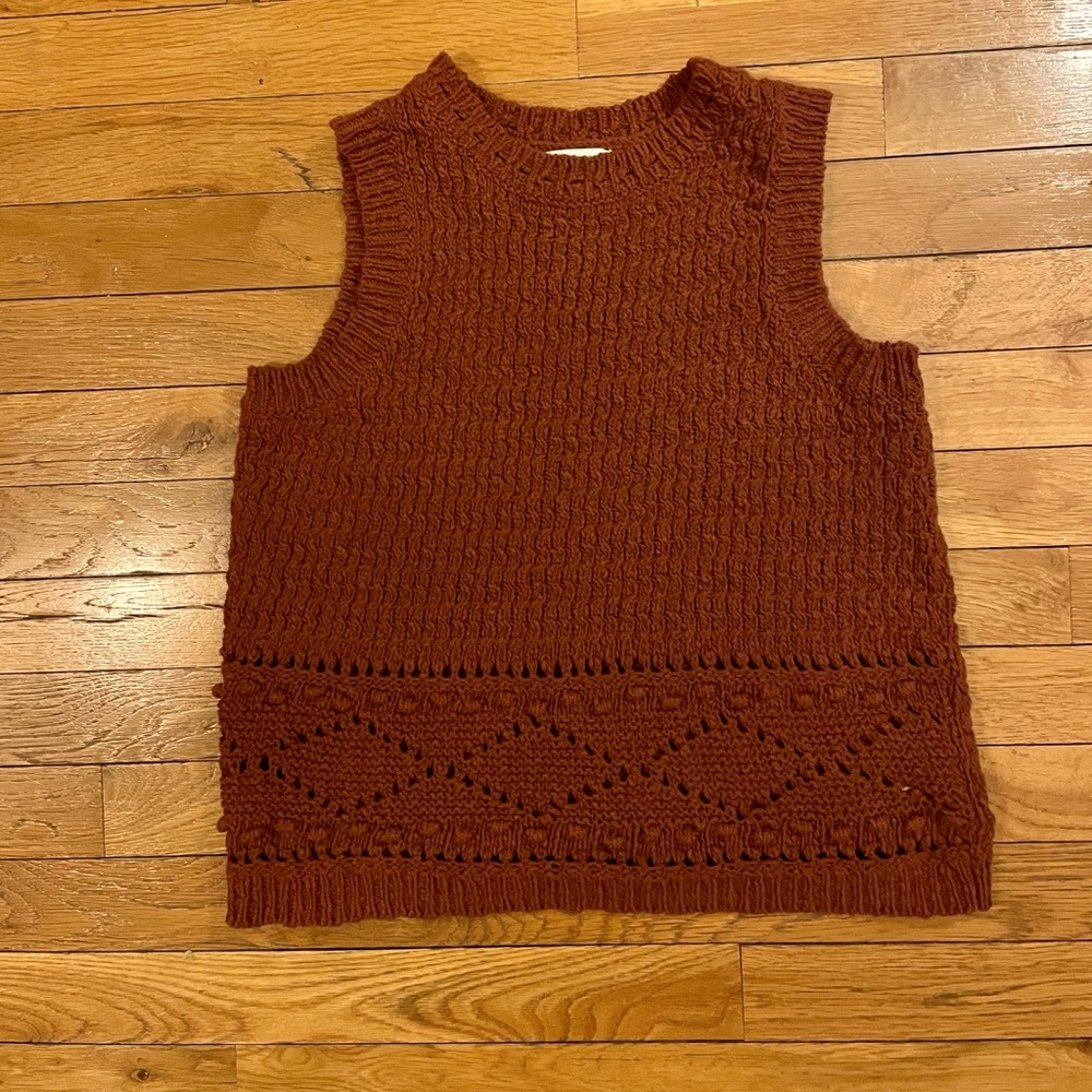 Gorgeous Sweater Vest. Size XS